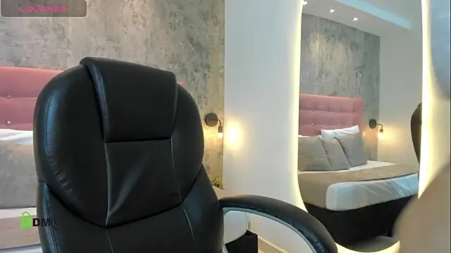 RomaBellanova online show from March 22, 8:45 pm