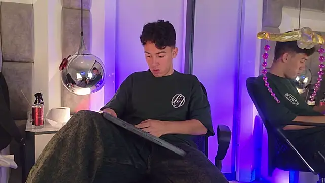 Austin Reedss online show from May 12, 1:08 pm