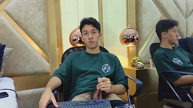 Austin Reedss online show from May 24, 2:44 pm