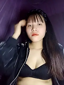 Snapshot of Wet-goodgirl chatting on February 27, 4:18 pm Wet-goodgirl online show from February 27, 4:18 pm