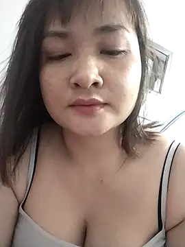 Snapshot of Jeassi-sica01 chatting on February 25, 5:39 am Jeassi-sica01 online show from February 25, 5:39 am