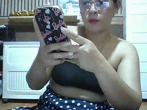 Hot Asian4uxxx online show from June 30, 3:46 pm