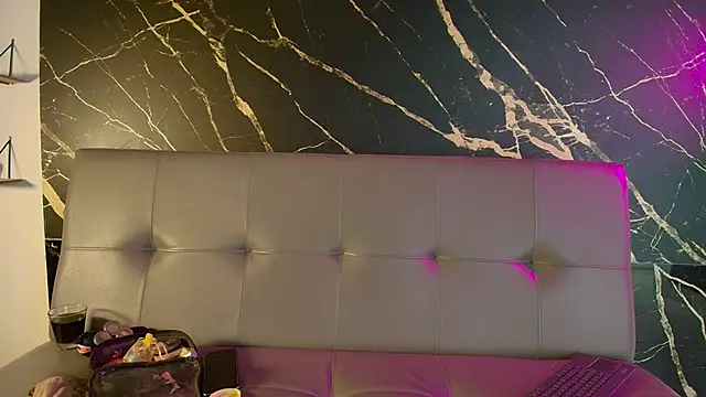 venus laurent online show from February 26, 3:16 am