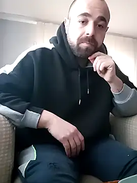 Snapshot of maskeliler69 chatting on February 24, 9:51 am maskeliler69 online show from February 24, 9:51 am