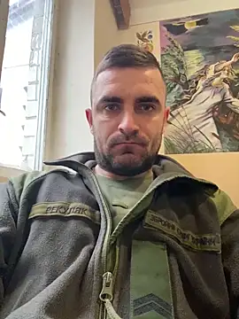 Snapshot of VANYA1997 chatting on February 25, 8:13 am VANYA1997 online show from February 25, 8:13 am