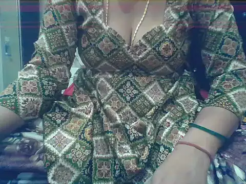 HOTY SAPNA02sCyOz9QcTD online show from February 27, 3:45 pm