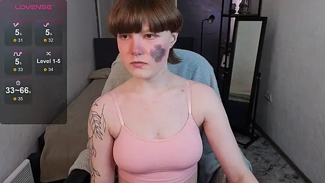  DreamLuna1  online show from April 7, 12:16 pm