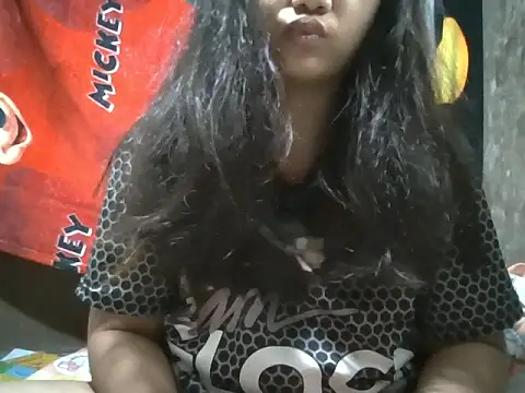 Snapshot of Flowerbebe chatting on February 25, 8:13 am Flowerbebe online show from February 25, 8:13 am