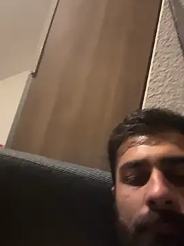Snapshot of Shayan_021_Private chatting on May 27, 9:23 pm Shayan 021 Private online show from May 27, 9:23 pm