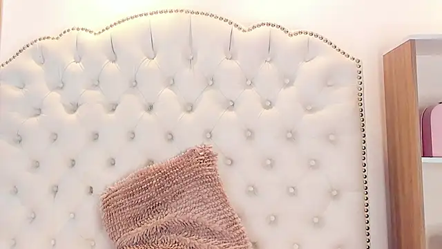 Sara funy online show from March 26, 11:16 am