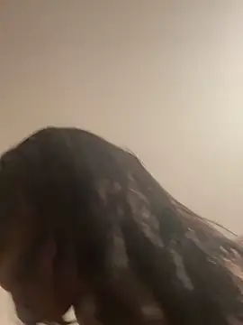 Snapshot of sweetzberri2 chatting on February 24, 4:49 pm sweetzberri2 online show from February 24, 4:49 pm