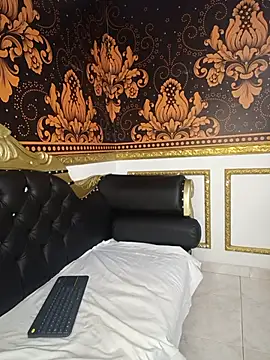 iliy perverted online show from June 2, 11:45 am