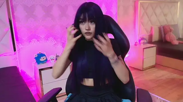 Snapshot of Cloee_tay1 chatting on March 24, 12:32 pm Cloee tay1 online show from March 24, 12:32 pm