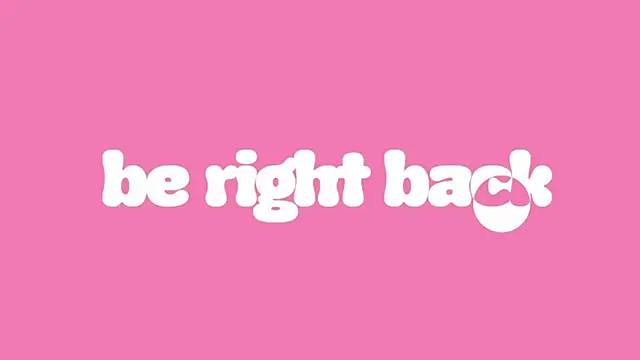 miacapone online show from April 18, 1:26 pm