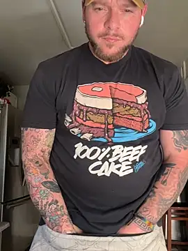 Snapshot of kingcali420 chatting on March 4, 6:58 pm kingcali420 online show from March 4, 6:58 pm