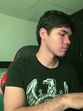 Snapshot of Camii_pink chatting on March 1, 6:54 pm Camii pink online show from March 1, 6:54 pm