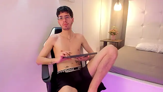 Snapshot of Jason_23__ chatting on March 1, 1:35 pm Jason 23 online show from March 1, 1:35 pm