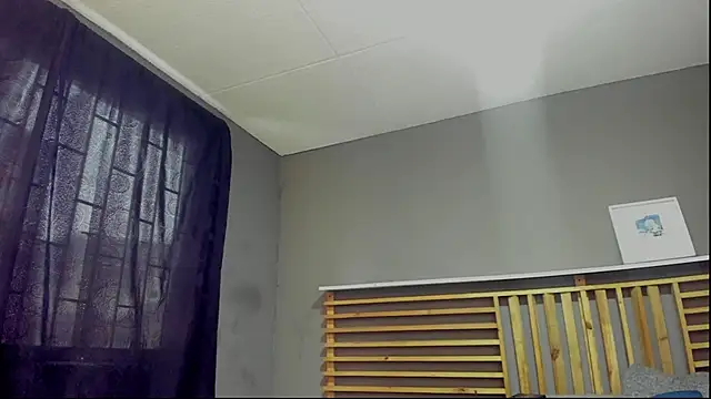 Snapshot of clark_ken01 chatting on April 21, 9:06 pm clark ken01 online show from April 21, 9:06 pm