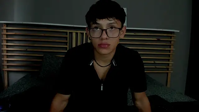 Snapshot of clark_ken01 chatting on April 29, 8:59 pm clark ken01 online show from April 29, 8:59 pm
