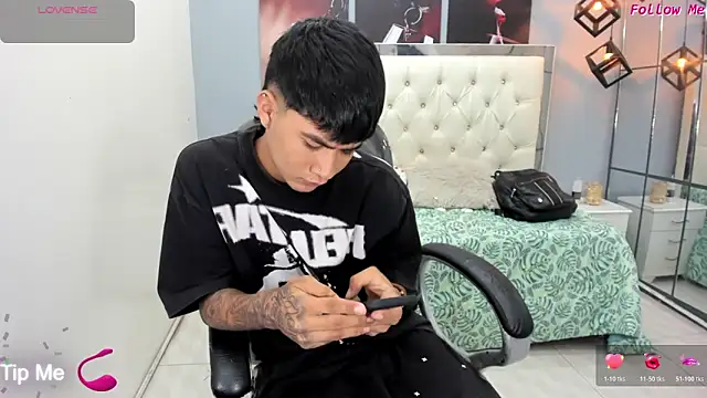 Thiago collinss online show from May 30, 10:29 pm