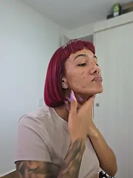 Nixtaylor1 online show from March 18, 8:34 pm