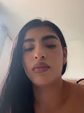 Misty-kat online show from April 10, 5:50 pm