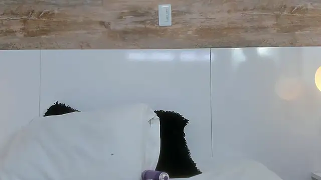 Snapshot of Nikol_Lopez_ chatting on April 12, 11:04 am Nikol Lopez online show from April 12, 11:04 am