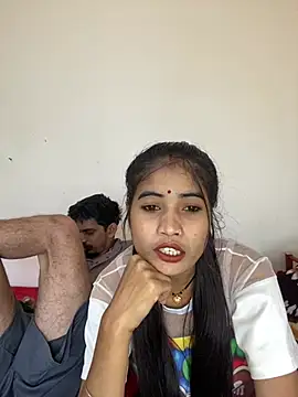 Snapshot of LOVELUST02 chatting on February 26, 7:18 am LOVELUST02 online show from February 26, 7:18 am