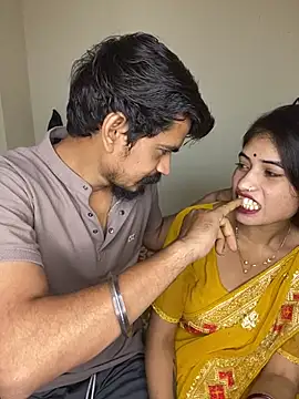 LOVELUST02 online show from March 26, 7:36 am