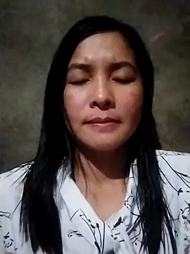 Snapshot of rinrin7700 chatting on February 28, 12:28 pm rinrin7700 online show from February 28, 12:28 pm