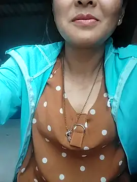 rinrin7700 online show from April 9, 2:44 am