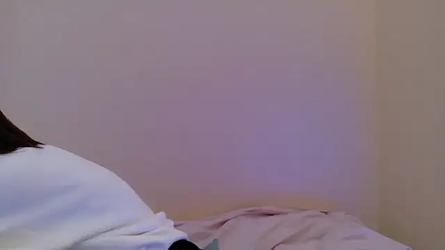 Snapshot of coco__cute chatting on February 25, 7:29 am coco cute online show from February 25, 7:29 am