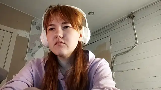 Snapshot of DinaFirebird chatting on February 28, 4:57 am DinaFirebird online show from February 28, 4:57 am