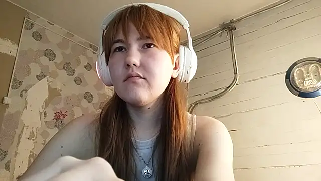 DinaFirebird online show from March 10, 4:17 am