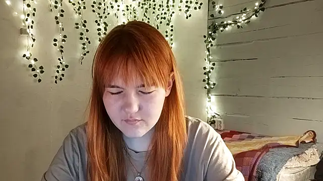 DinaFirebird online show from April 3, 4:21 am