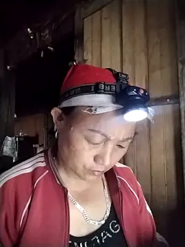 Snapshot of Lucie_Fuzk chatting on March 15, 1:44 am Lucie Fuzk online show from March 15, 1:44 am