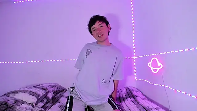 Snapshot of Kody_Royale chatting on February 25, 10:19 pm Kody Royale online show from February 25, 10:19 pm