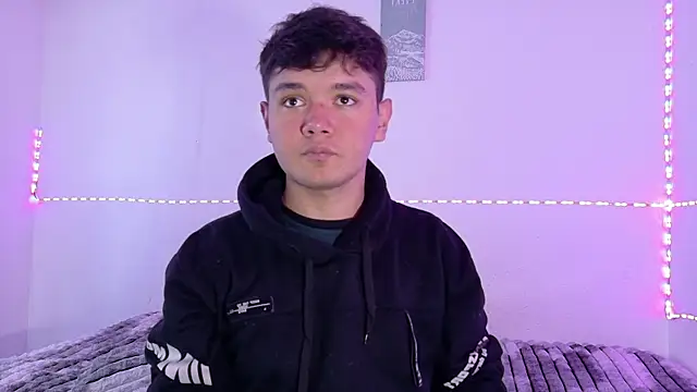 Kody Royale online show from April 18, 9:15 pm