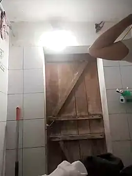 Ivy Trix2 online show from March 21, 3:44 am