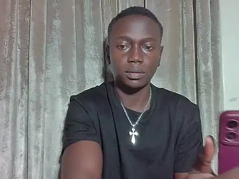 darkerberryguy online show from March 2, 5:08 am