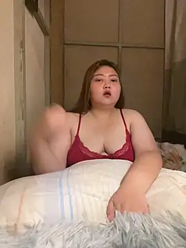 HotBig Momma online show from March 13, 11:50 am