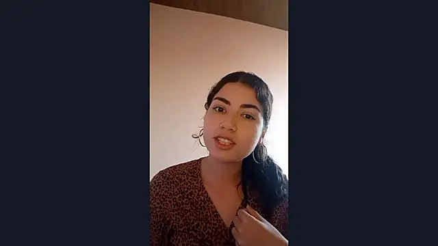 Snapshot of AntoninaShakespear chatting on February 27, 5:24 pm AntoninaShakespear online show from February 27, 5:24 pm