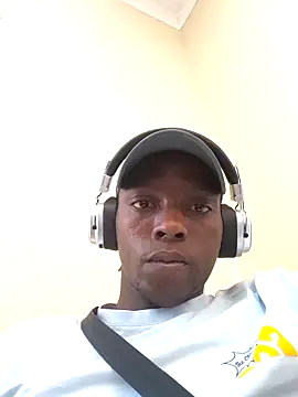 Snapshot of Marufu97 chatting on February 27, 2:39 pm Marufu97 online show from February 27, 2:39 pm