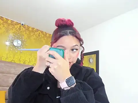 Snapshot of violeethh__ chatting on February 27, 12:27 pm violeethh online show from February 27, 12:27 pm