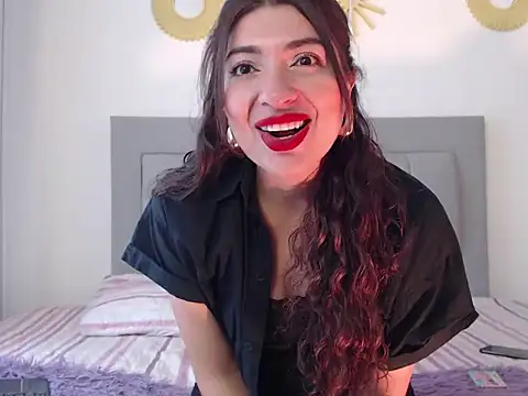 Julietaamado online show from March 12, 2:45 pm