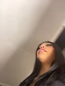 GeorgiaPink  online show from April 20, 11:28 pm