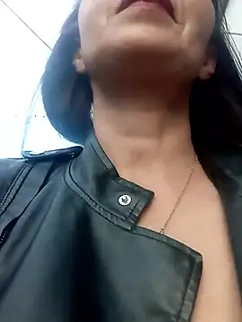 celeste kiss  online show from March 14, 10:48 pm