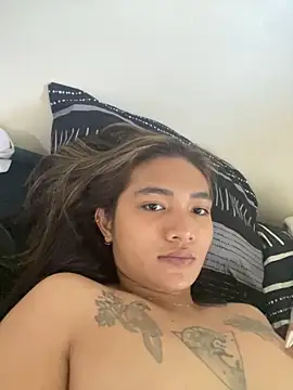 hottiepotxy online show from February 26, 1:37 am