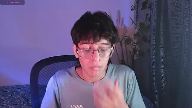 noah millerx online show from March 4, 3:51 pm