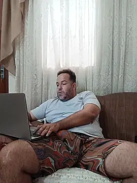 UrsoBissexualPauGrosso online show from April 3, 7:12 pm